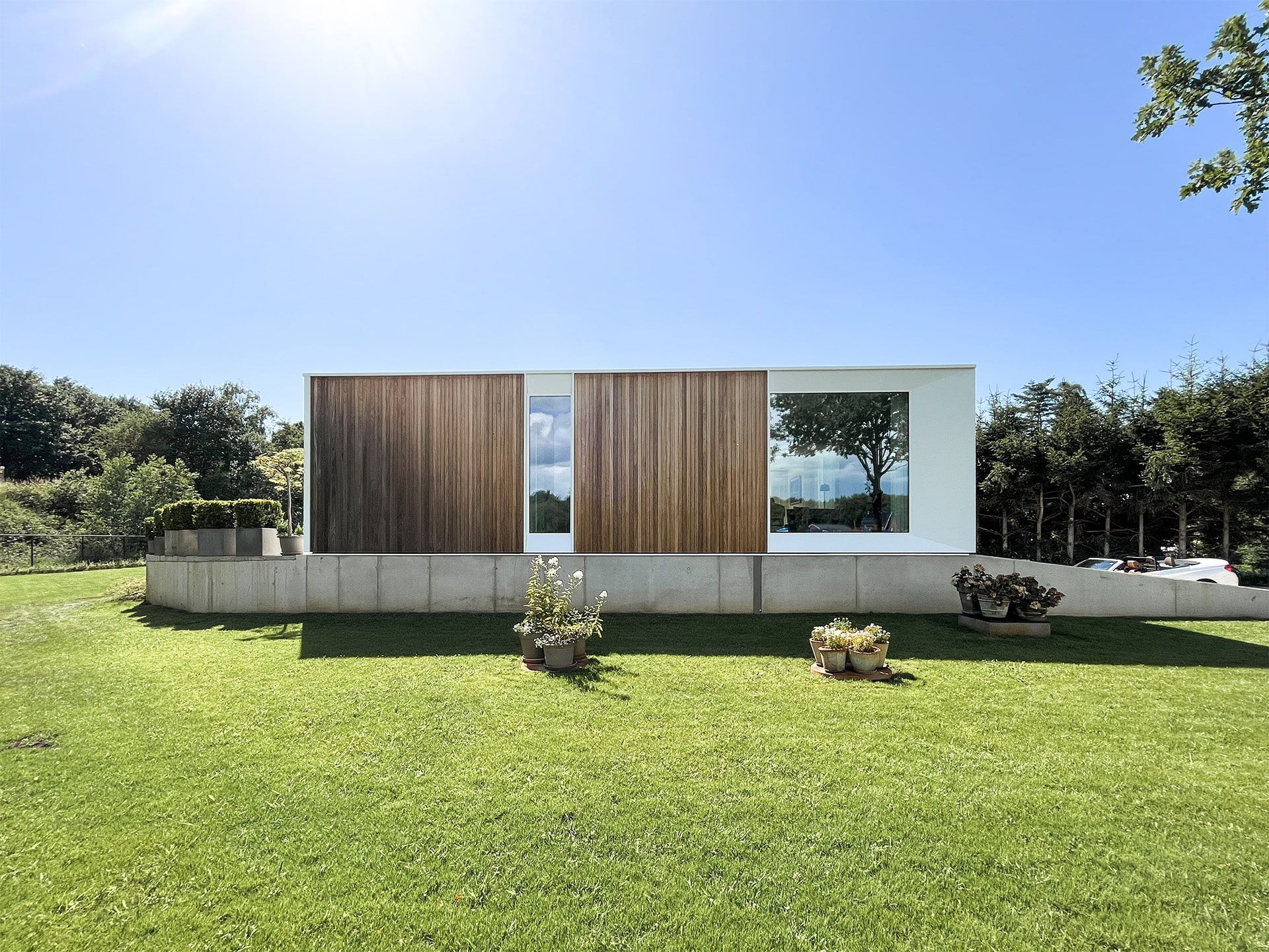 Skilpod buitenaanzicht zijkant Skilpod buitenaanzicht zijkant